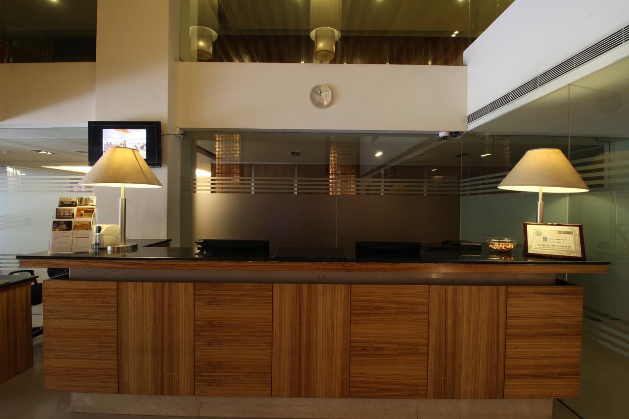 Minerva Grand Secunderabad Hotel Hyderabad Exterior foto