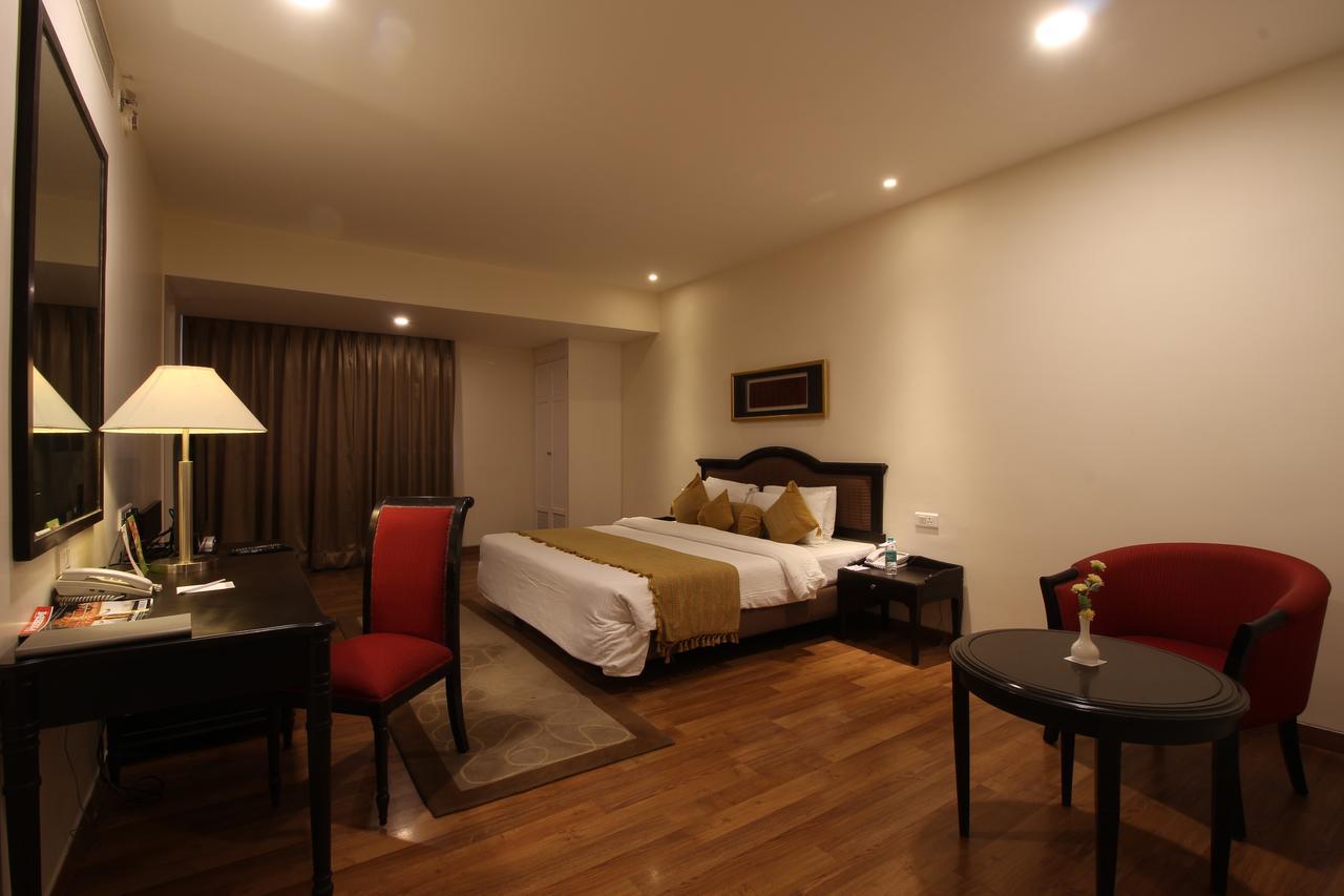 Minerva Grand Secunderabad Hotel Hyderabad Exterior foto